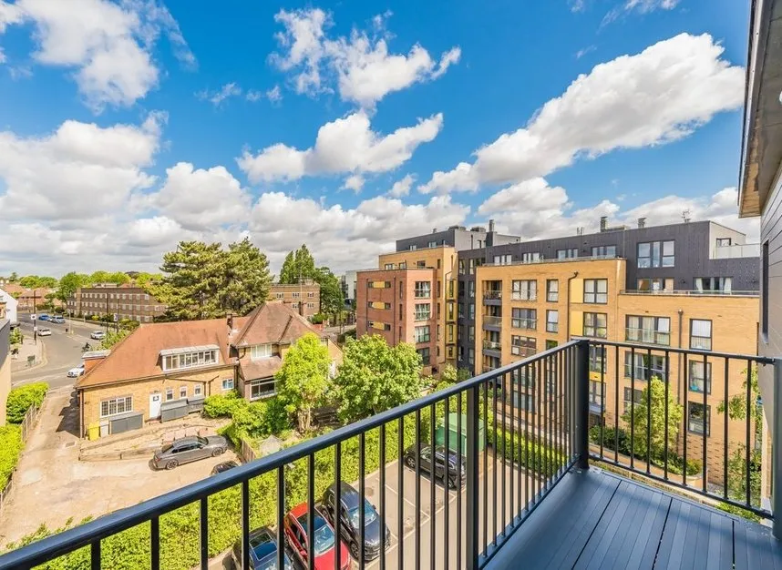 Samuelson Place, Isleworth, TW7, photo 7