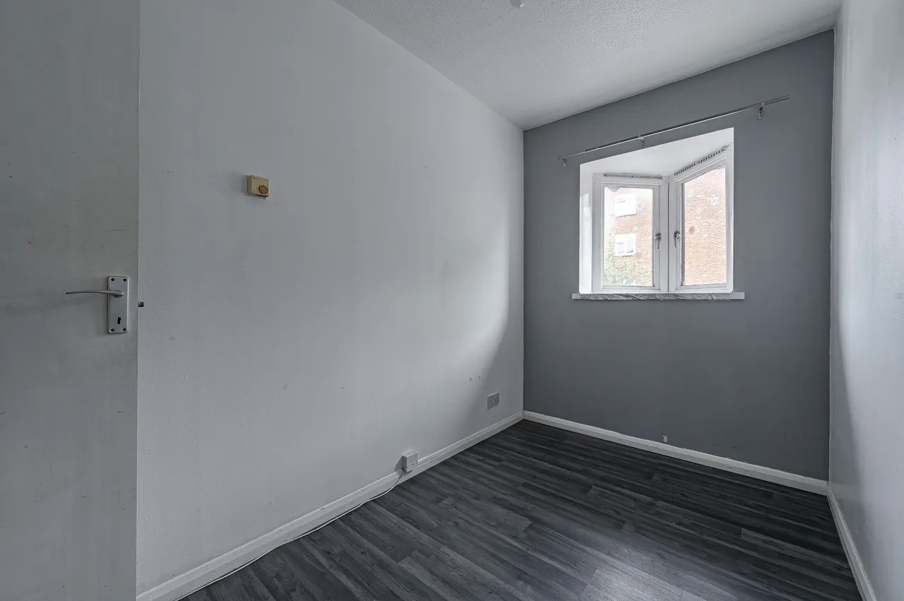 28j Courthill Road, London, photo 8