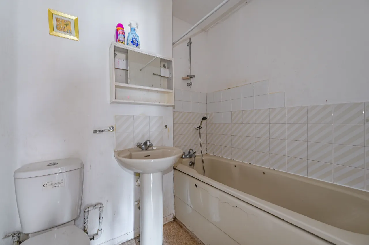 28j Courthill Road, London, photo 11