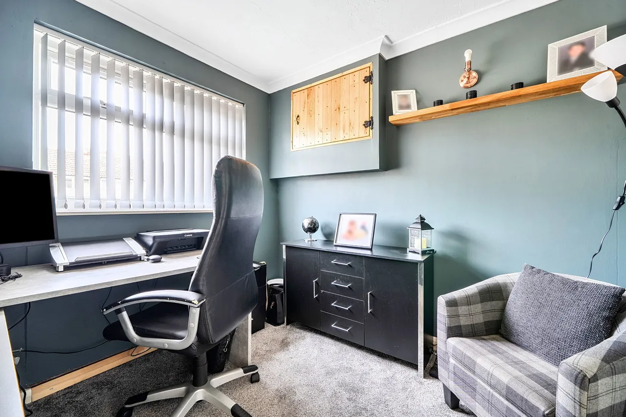 Elan Avenue, Stourport-on-severn, DY13 8LS, photo 9