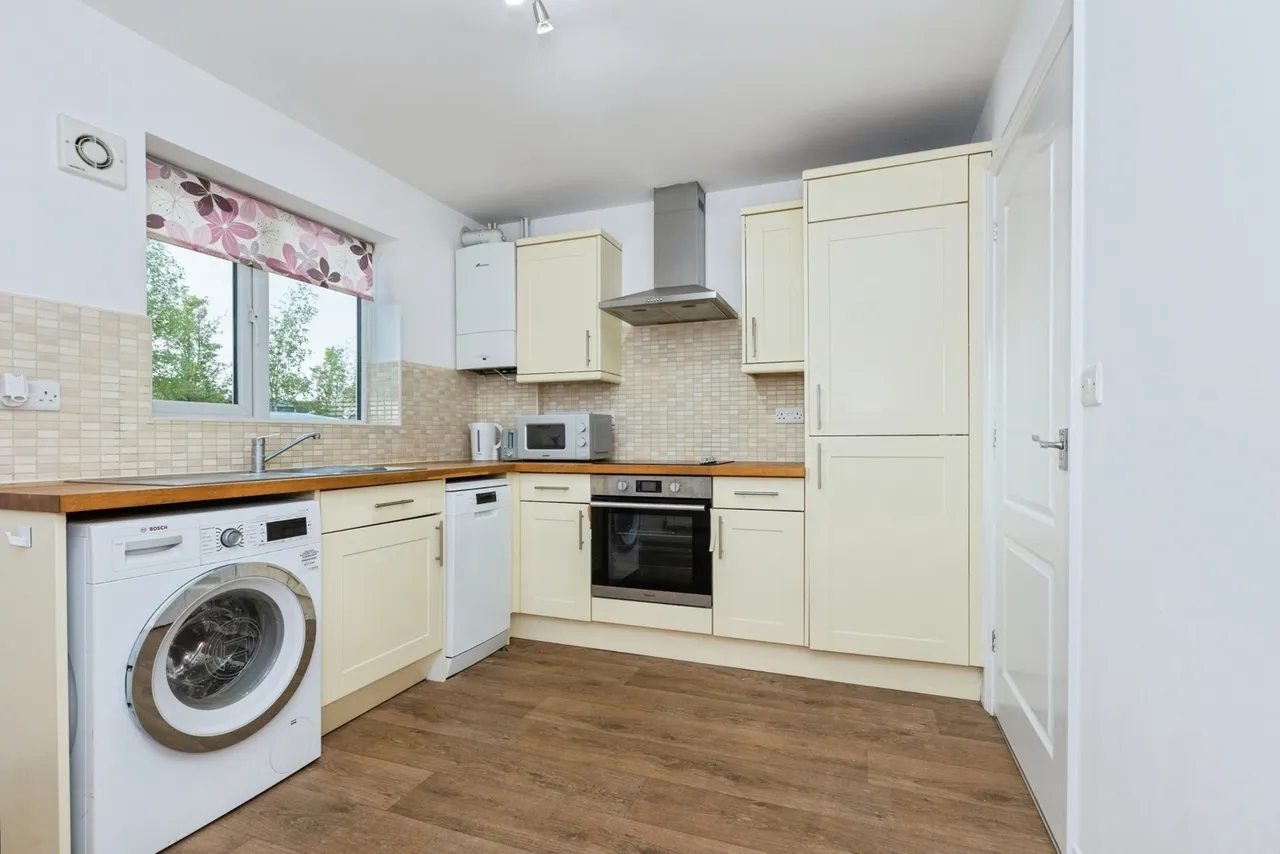 Queens Close, Earl Shilton, LE9, photo 3