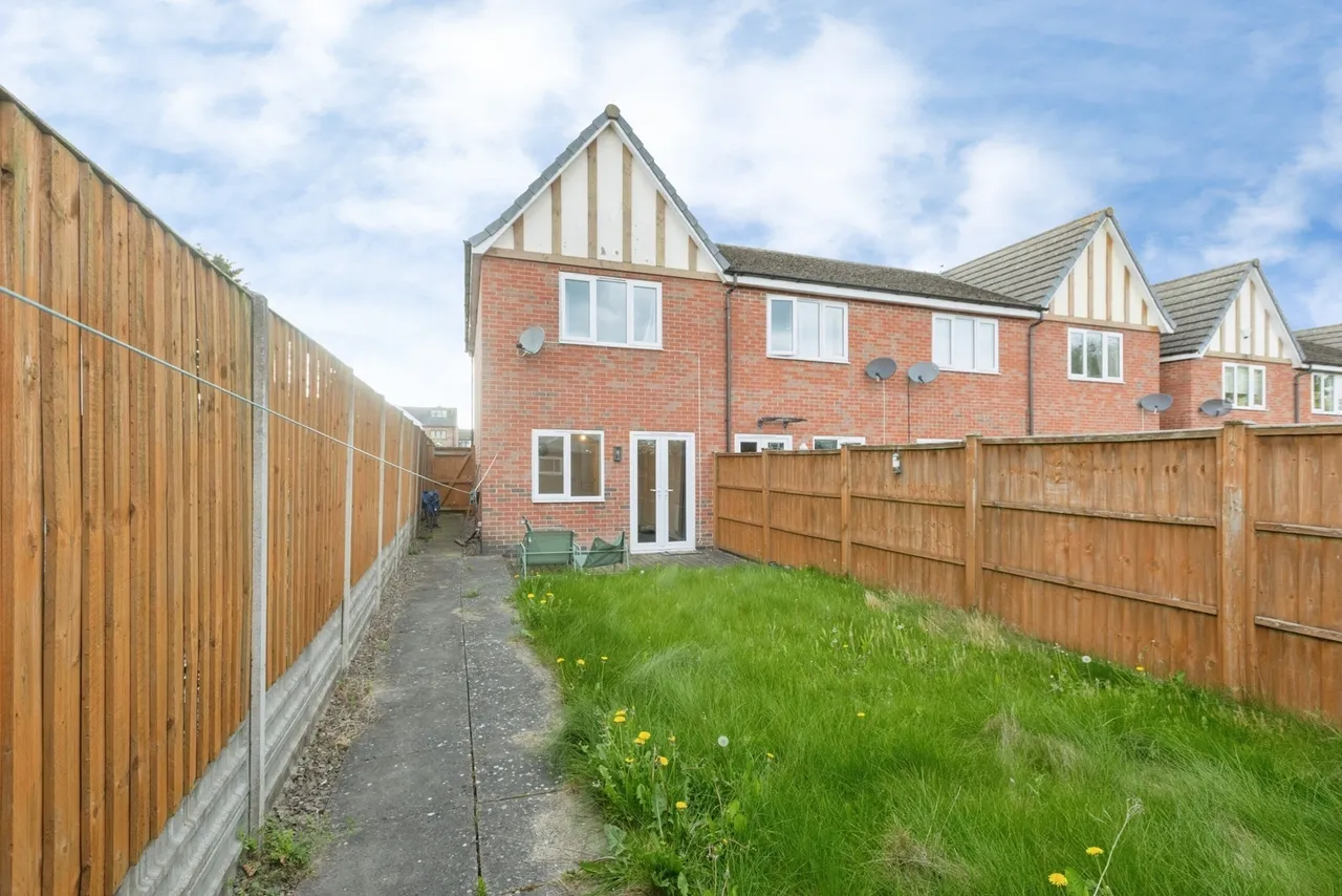 Queens Close, Earl Shilton, LE9, photo 16