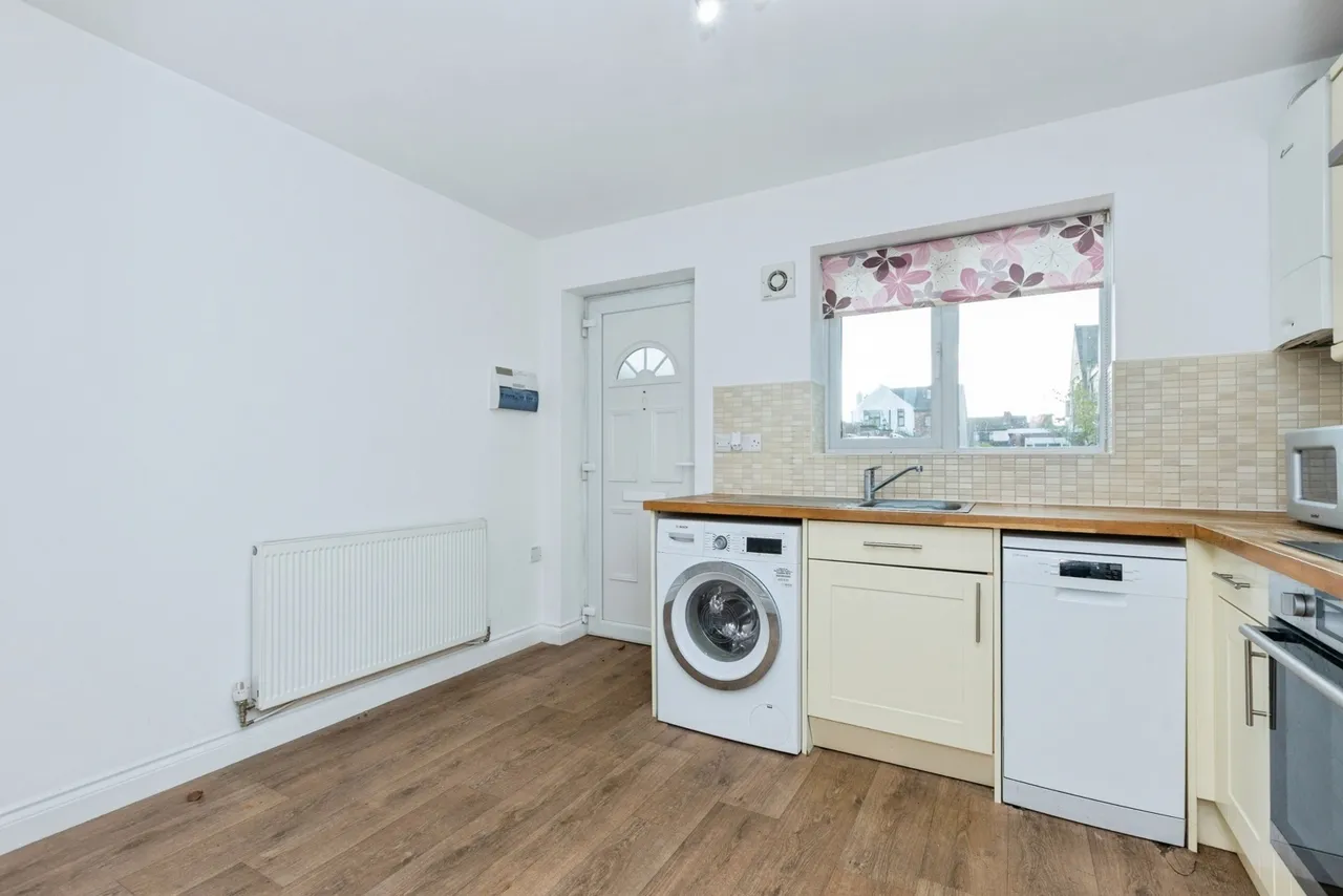 Queens Close, Earl Shilton, LE9, photo 5