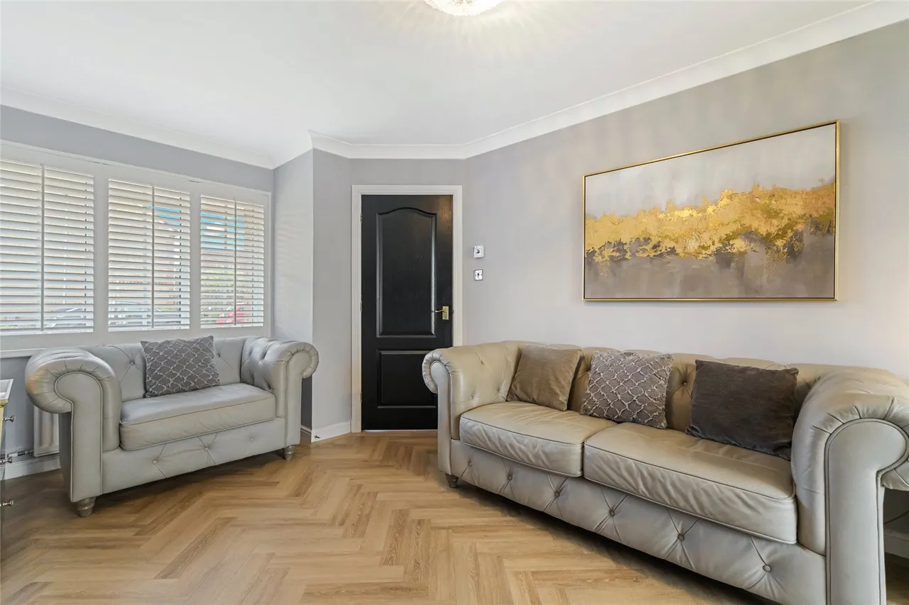 Whiteford Road, Stepps, G33, photo 5