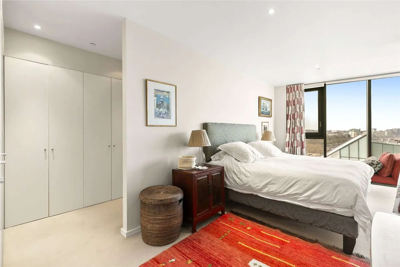 Eastfields Avenue, London, SW18 1GN, photo 8