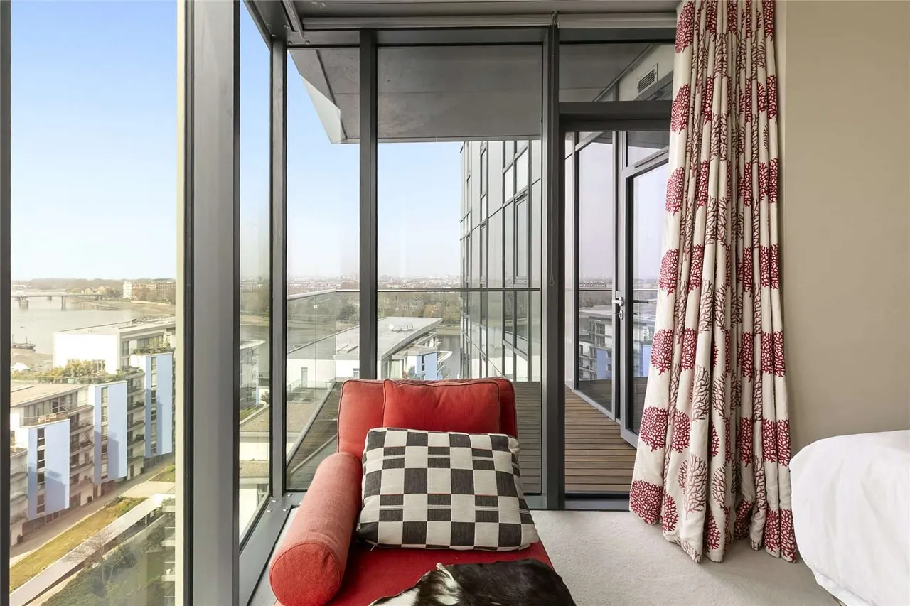 Eastfields Avenue, London, SW18 1GN, photo 7