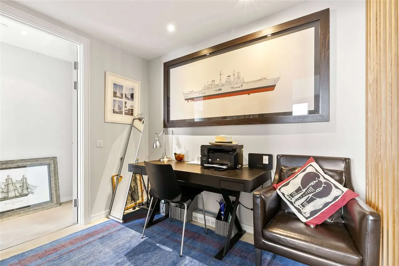Eastfields Avenue, London, SW18 1GN, photo 11