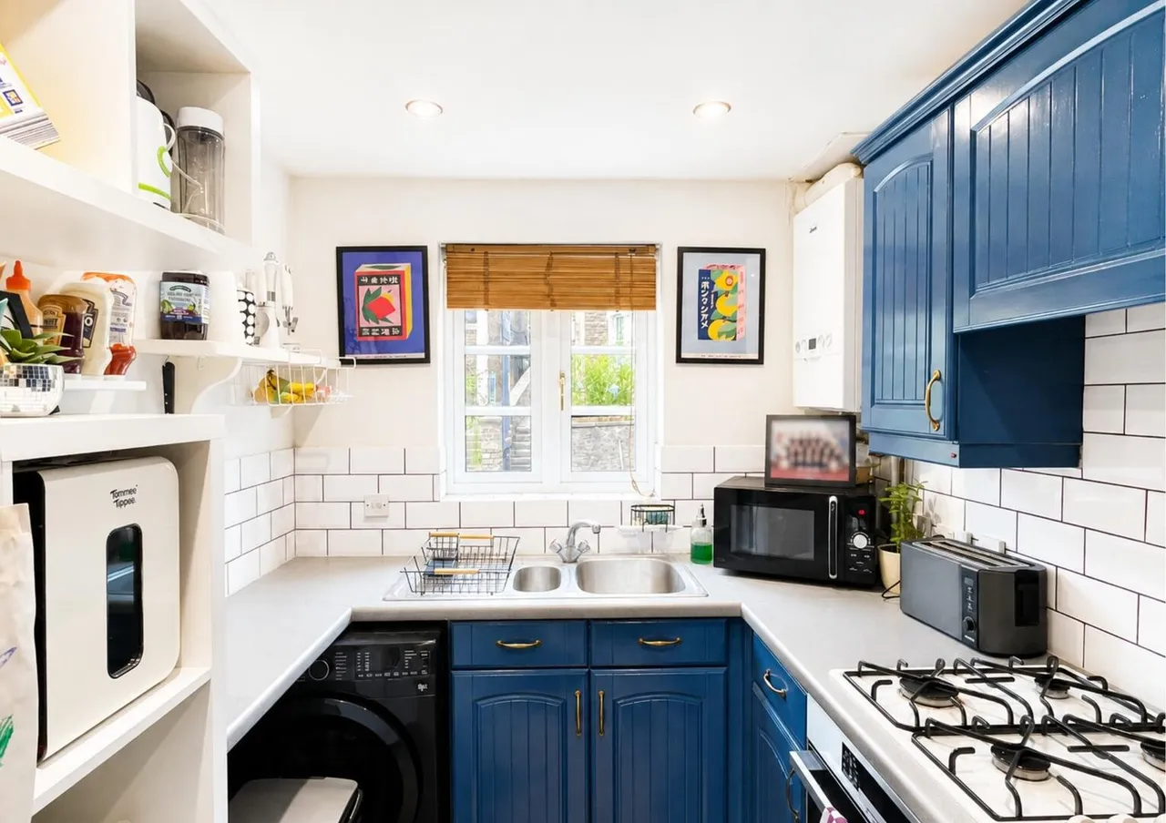 Newington Terrace, Frome, Somerset BA11 1HN, photo 3