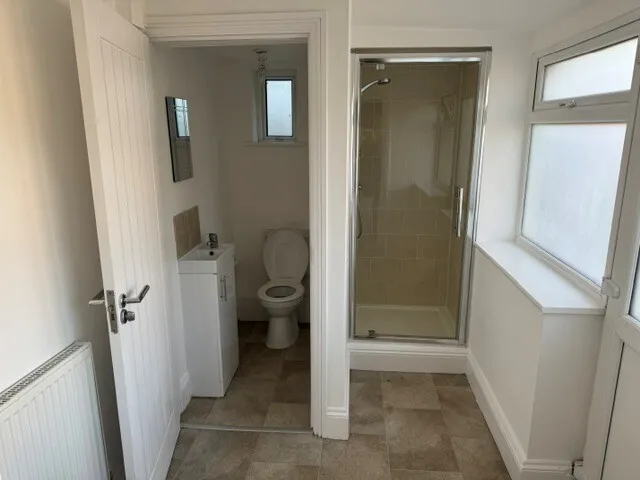 High Road, Wisbech St Mary, PE13, photo 11