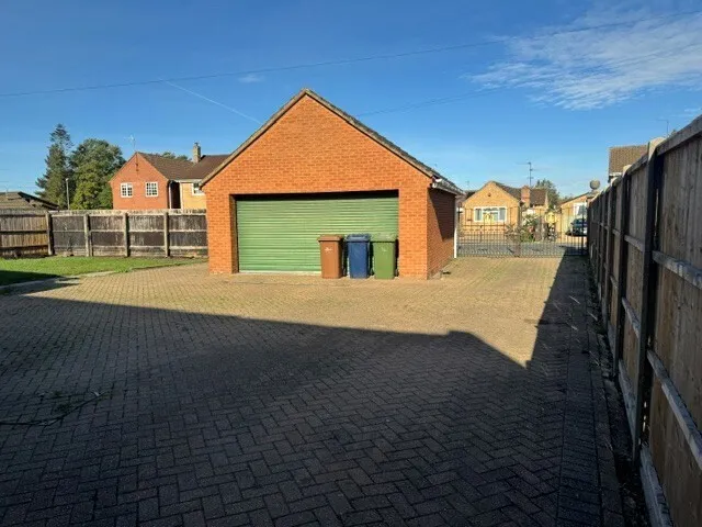 High Road, Wisbech St Mary, PE13, photo 10