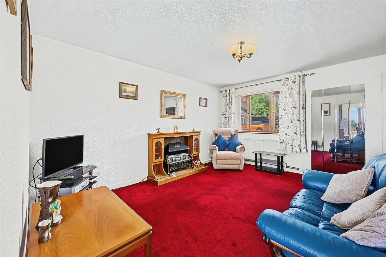 Windsor Close, Long Buckby, NN6, photo 4