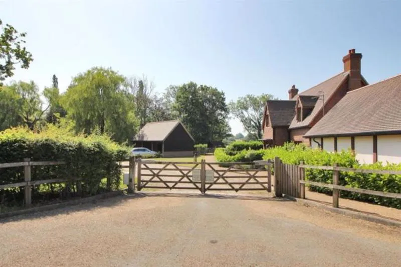 Stocks Close, Hildenborough, photo 13