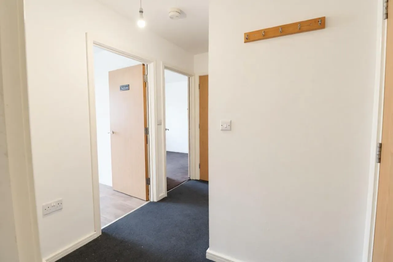 Penstock Drive, Cliffe Vale, ST4, photo 8
