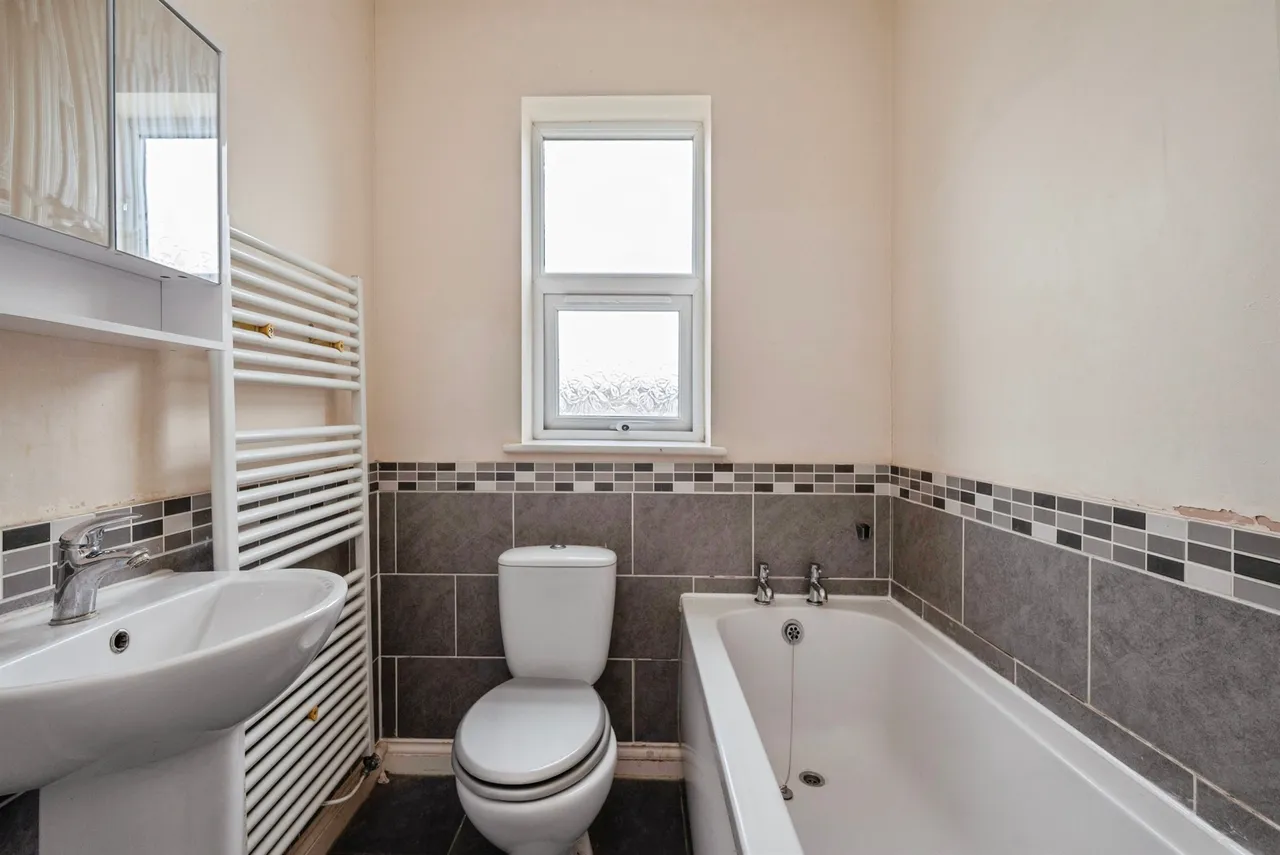 Lucas Road, Great Yarmouth, NR31, photo 9