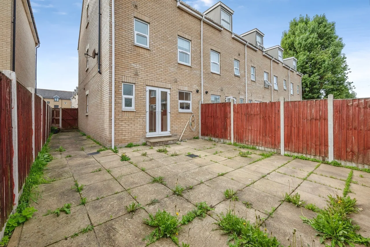 Lucas Road, Great Yarmouth, NR31, photo 16