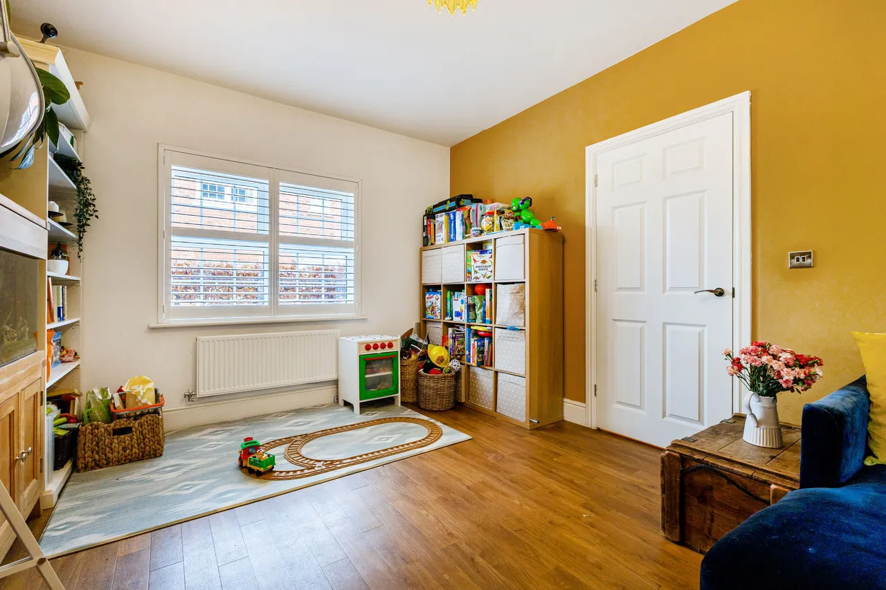 Runnymede Drive, Odiham, RG29, photo 8