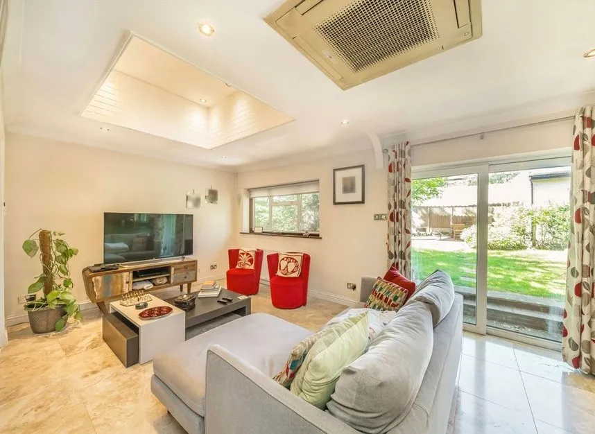Robin Hood Way, Putney, SW15, photo 5