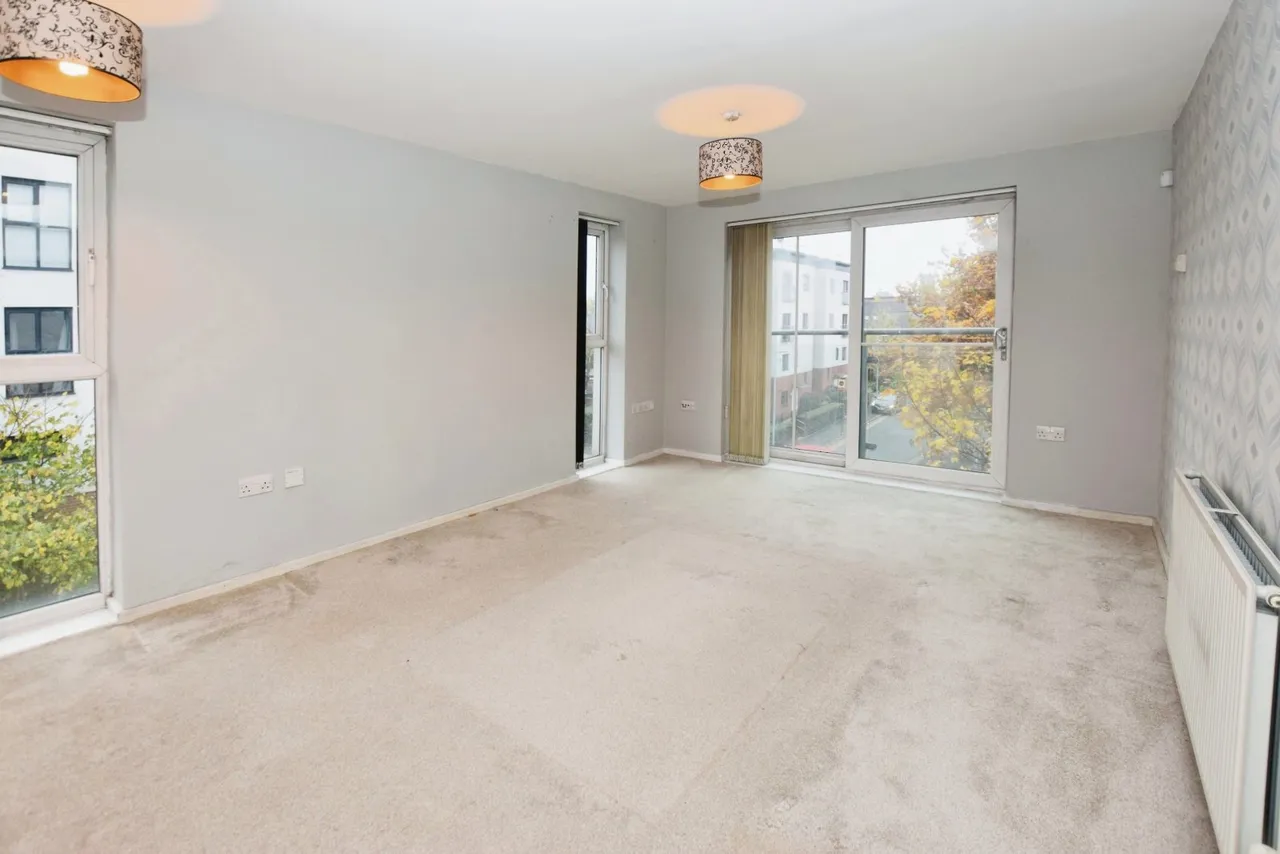 2 bed flat to rent, Alban Street, New Broughton, M7