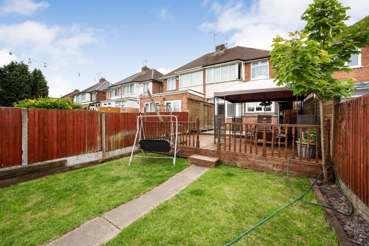 Ryde Park Road, Rednal, Birmingham, West Midlands, B45 8RF, photo 11