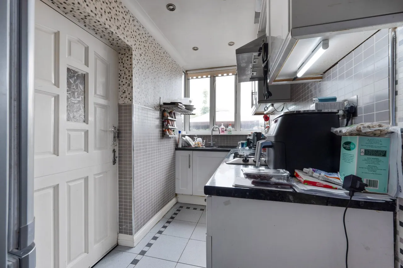 Ryde Park Road, Rednal, Birmingham, West Midlands, B45 8RF, photo 4