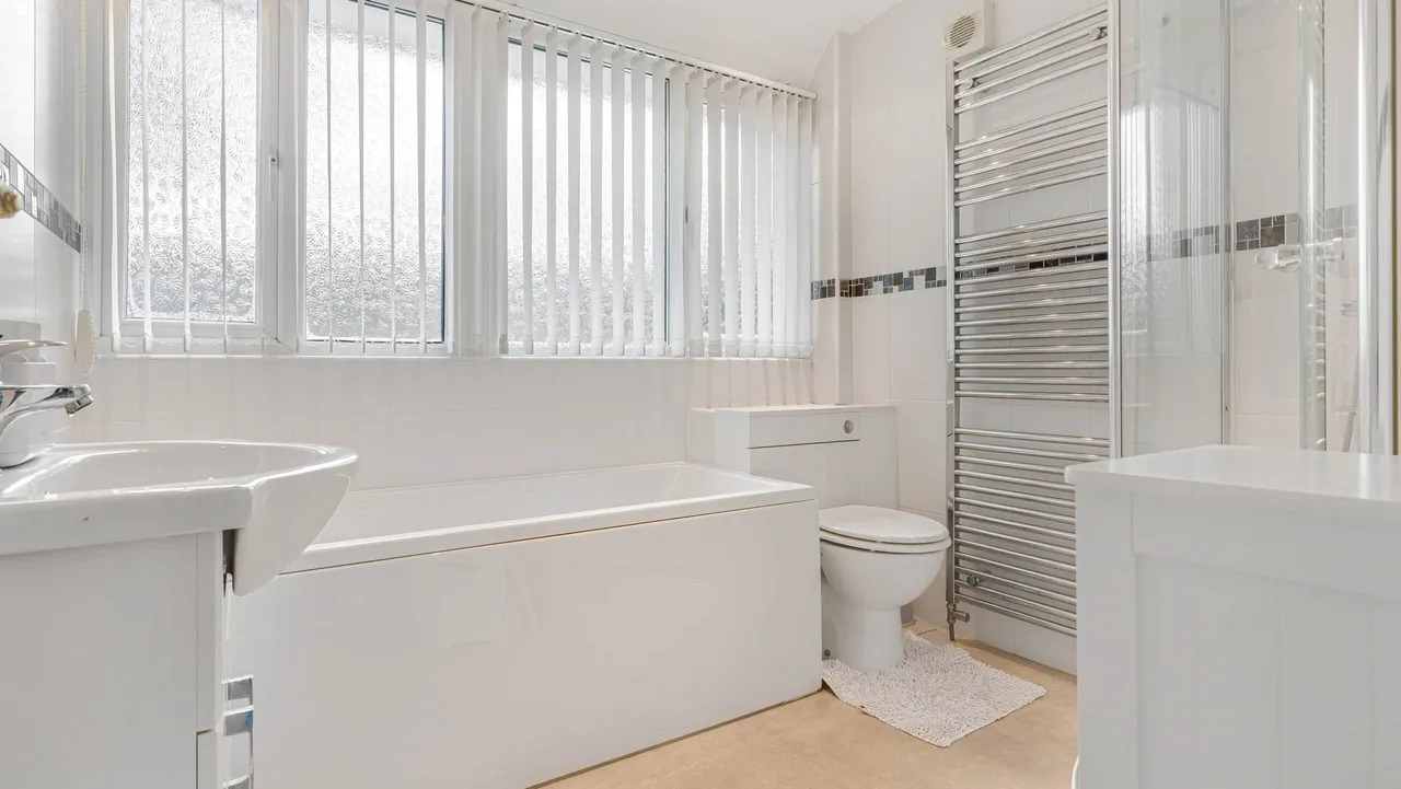 South Drive, Sutton Coldfield, Sutton Coldfield, B75 7TE, photo 22