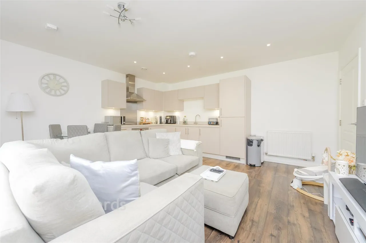 Havelock Drive, Greenhithe, DA9, photo 4