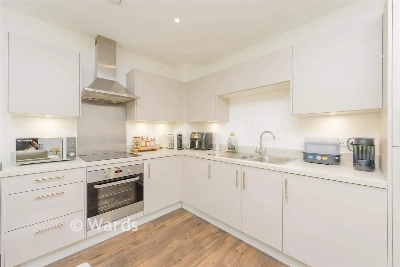 Havelock Drive, Greenhithe, DA9, photo 3