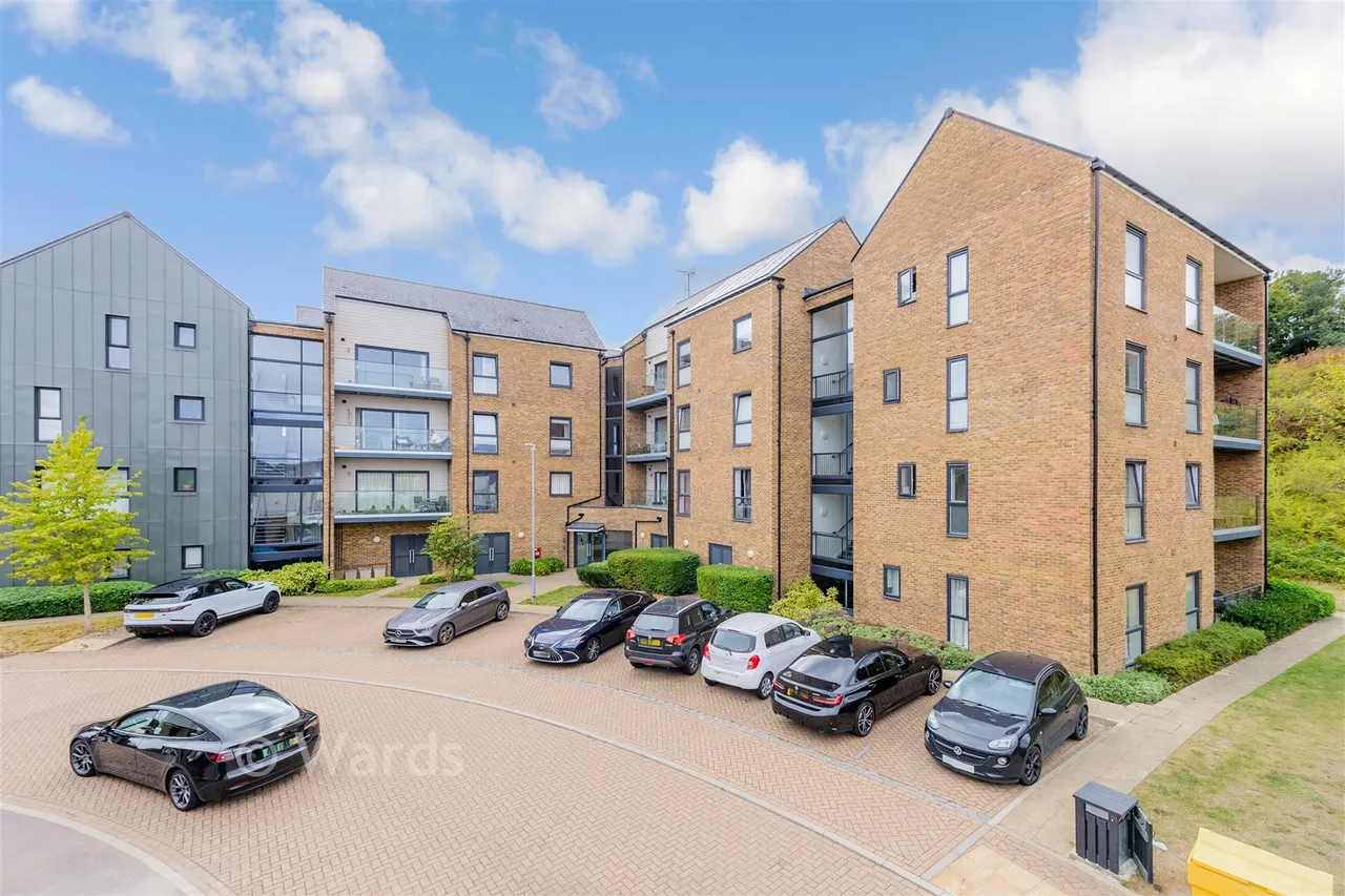 1 bed flat for sale, Havelock Drive, Greenhithe, DA9