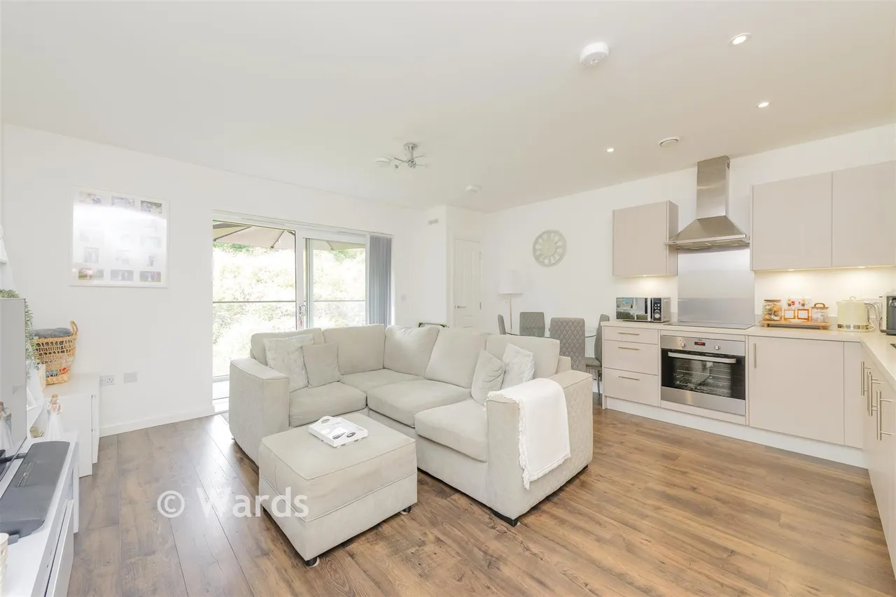 Havelock Drive, Greenhithe, DA9, photo 5