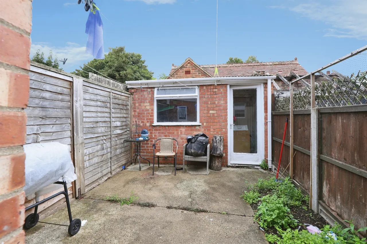 Spring Street, Spalding, photo 11