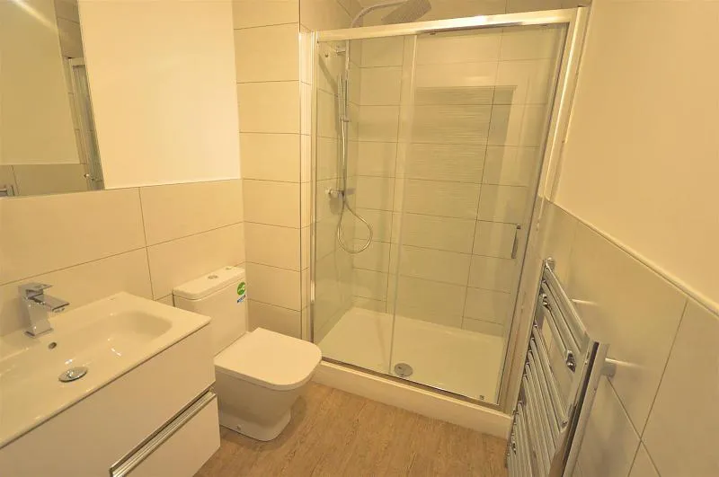 Crossford Court, Sale, photo 4