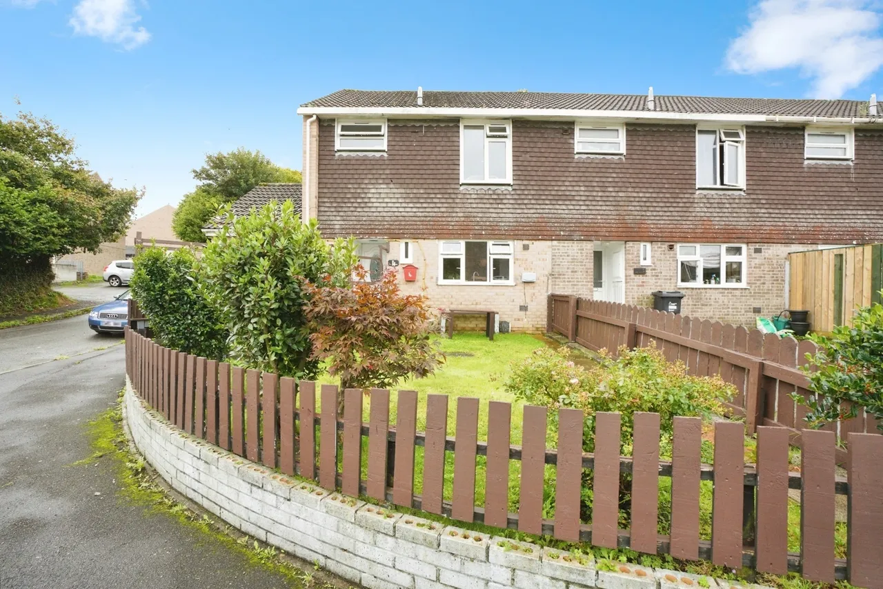 3 bed house for sale, Tredanek Close, Bodmin, PL31