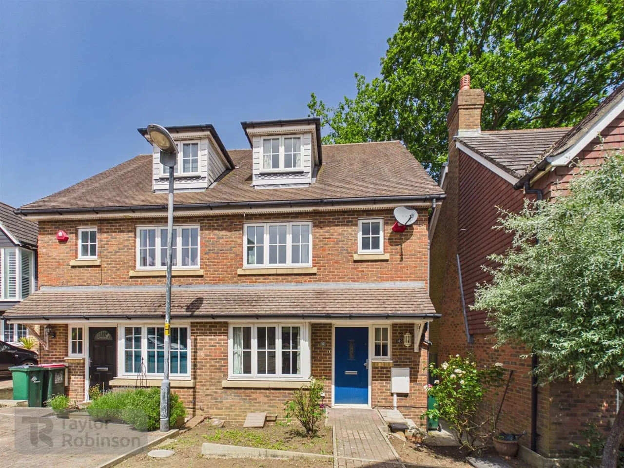 3 bed property for sale, Winter Gardens, Southgate, RH11