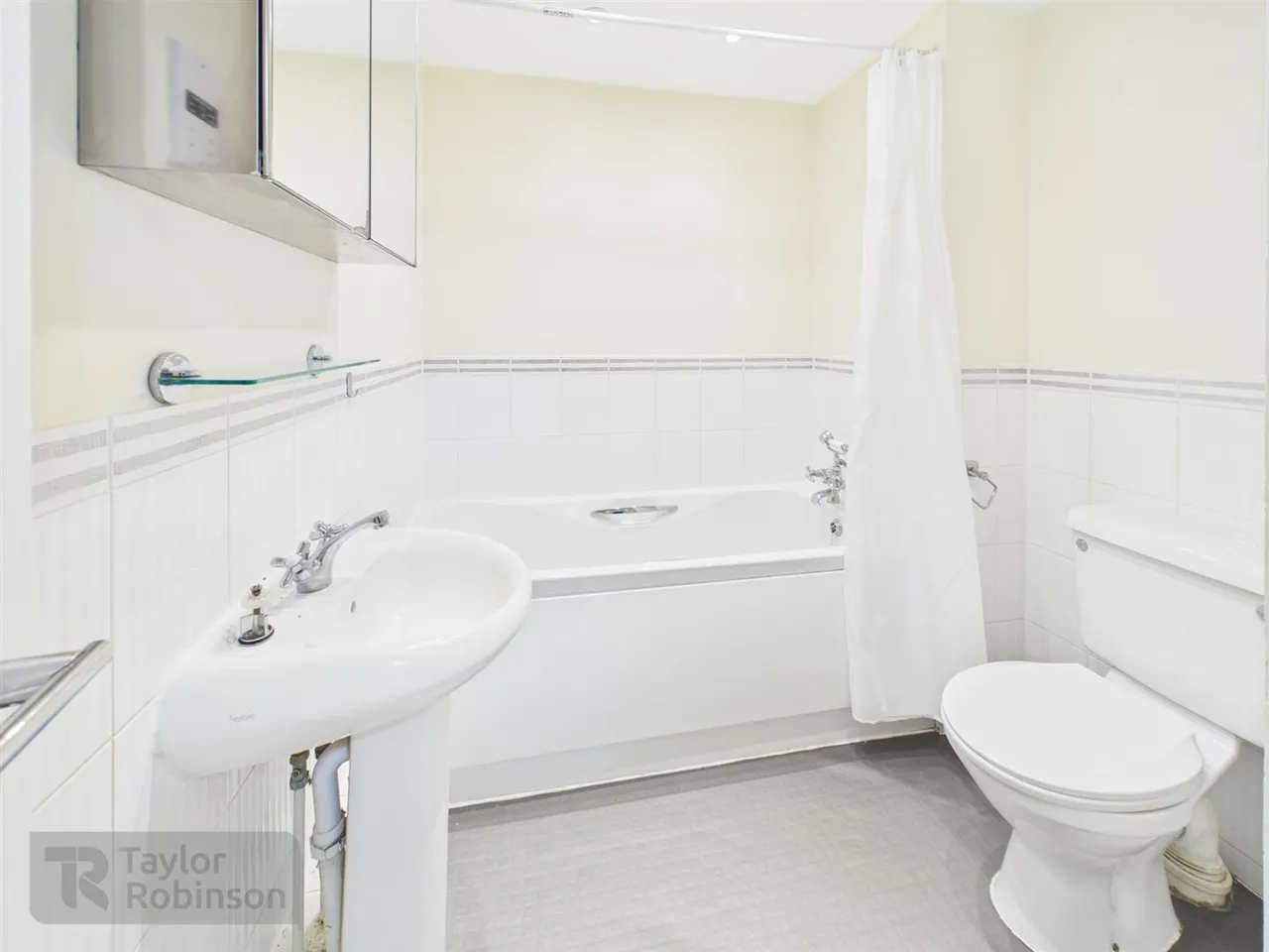 Winter Gardens, Southgate, RH11, photo 14