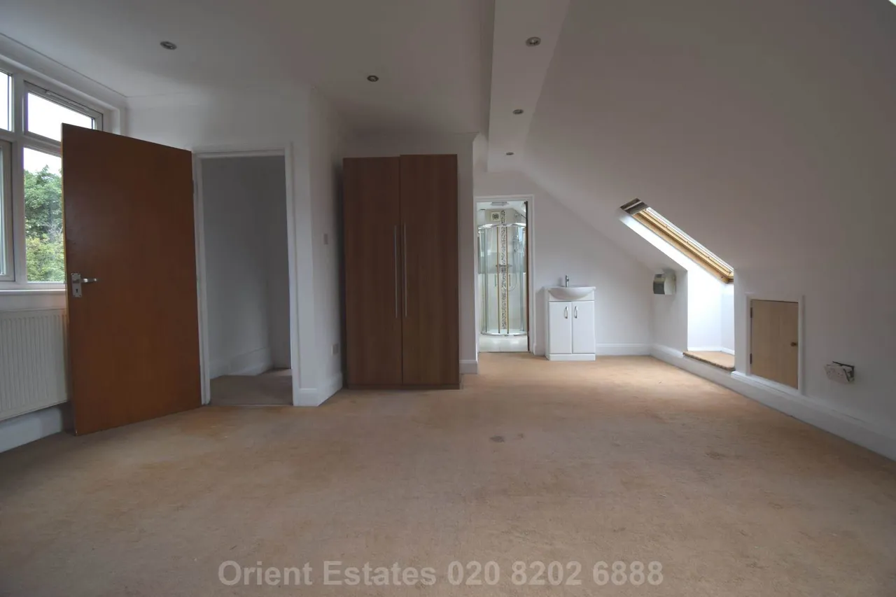 Renters Avenue, London, NW4 3RD, photo 8