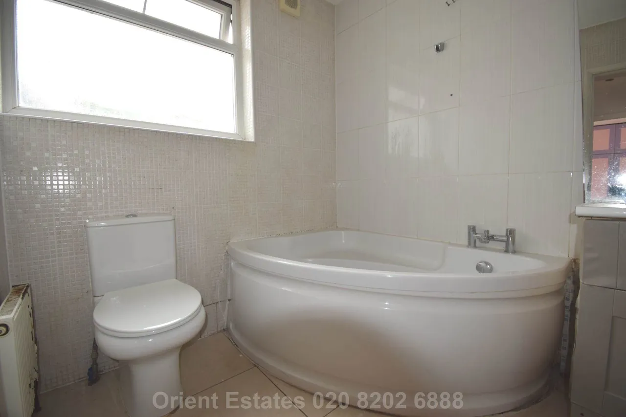 Renters Avenue, London, NW4 3RD, photo 7