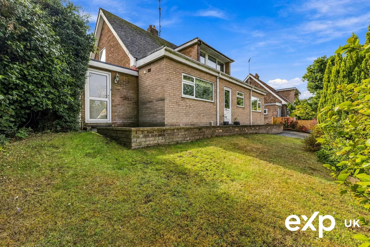 Birchwood Drive, Ravenshead, photo 28