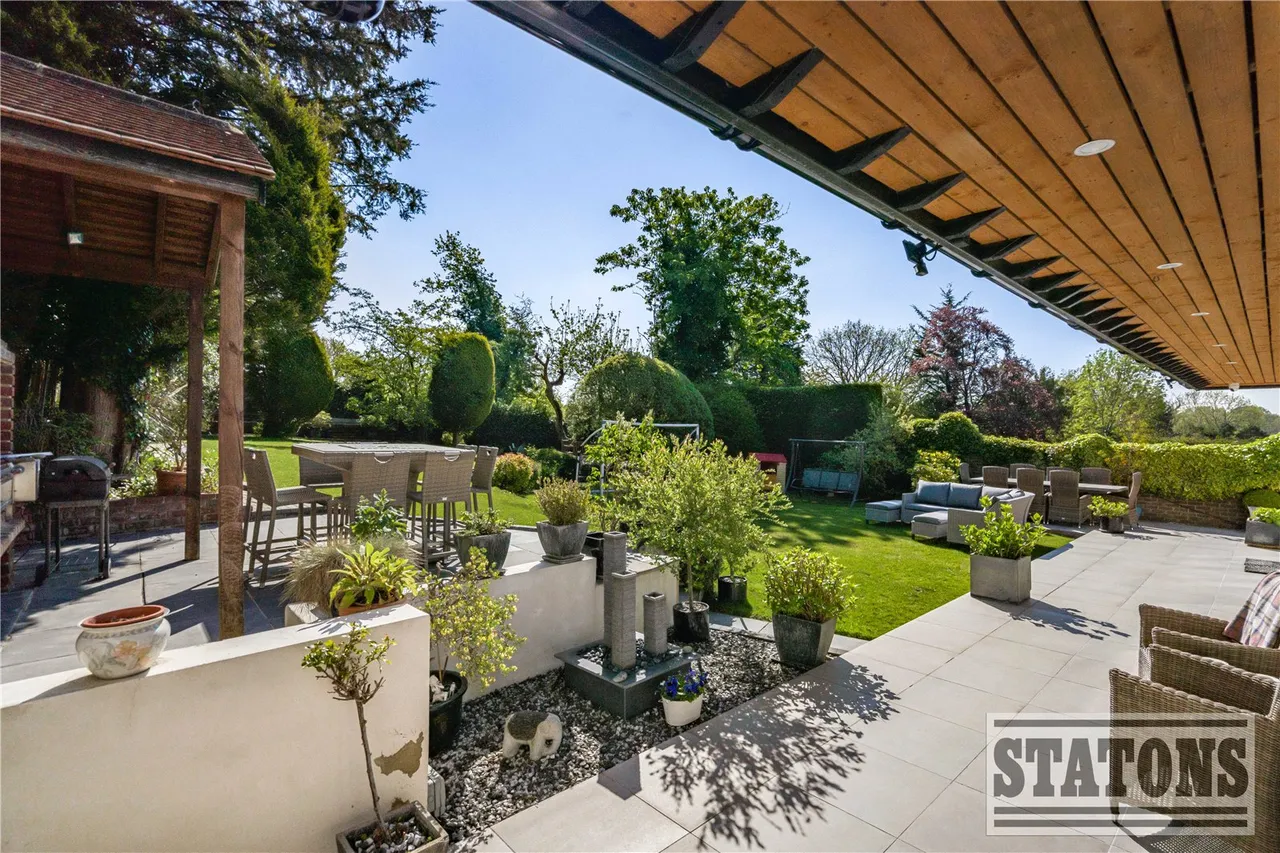 Parkgate Avenue, Hadley Wood, EN4 0NR, photo 21