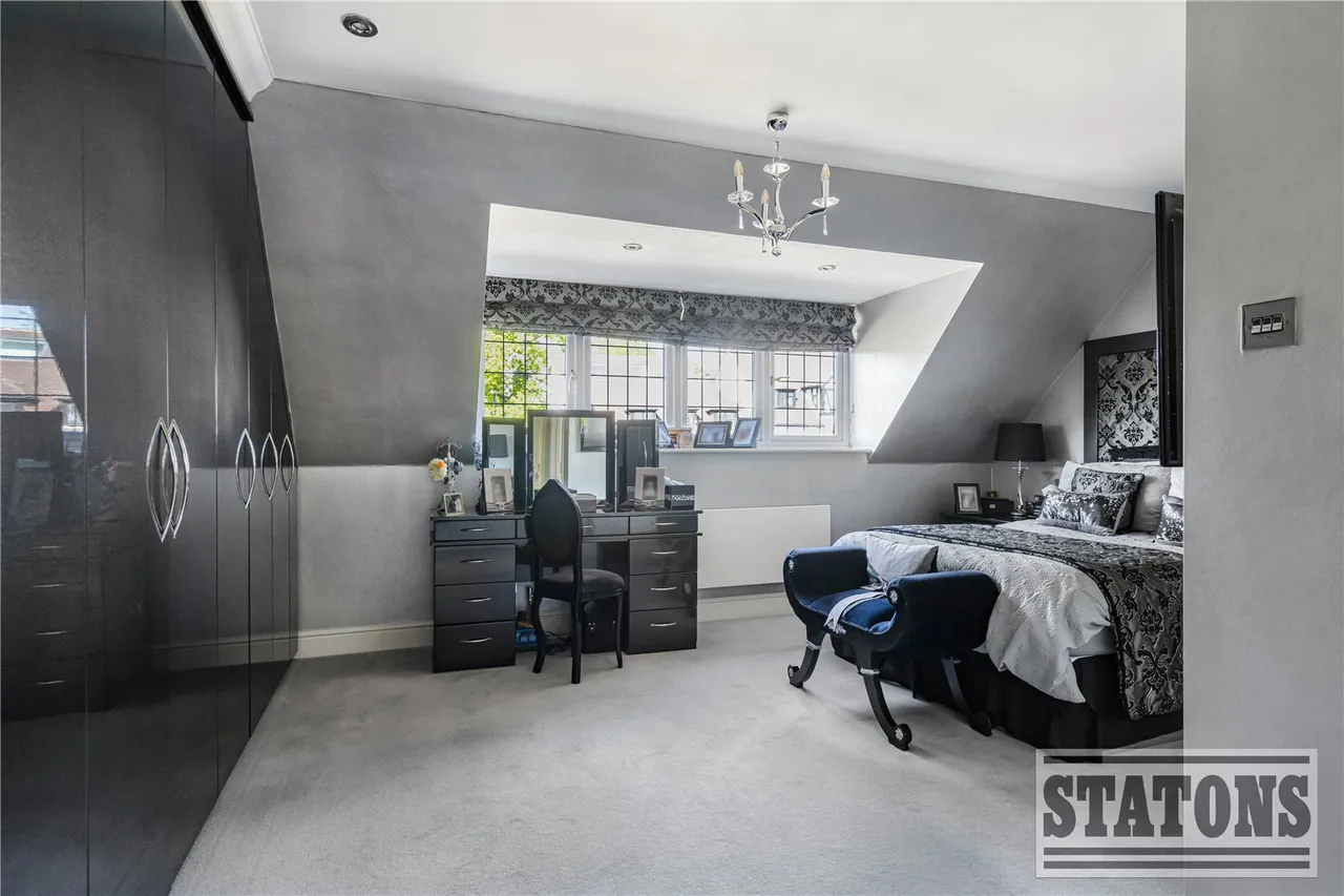Parkgate Avenue, Hadley Wood, EN4 0NR, photo 13
