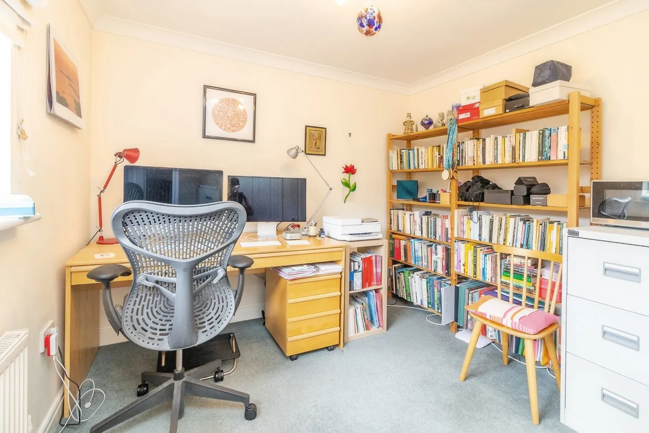 Turvill End, Loughton, Milton Keynes, Buckinghamshire, MK5, photo 18