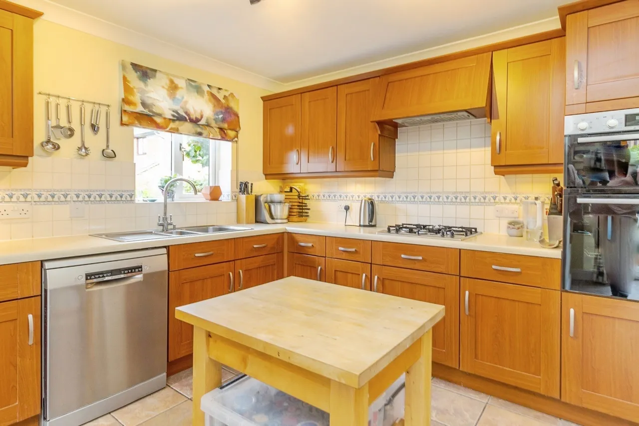 Turvill End, Loughton, Milton Keynes, Buckinghamshire, MK5, photo 8