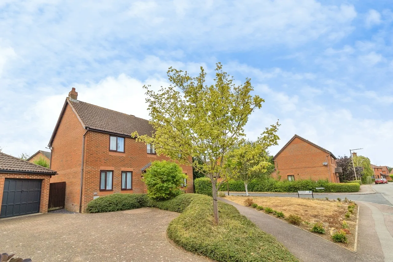 Turvill End, Loughton, Milton Keynes, Buckinghamshire, MK5, photo 24