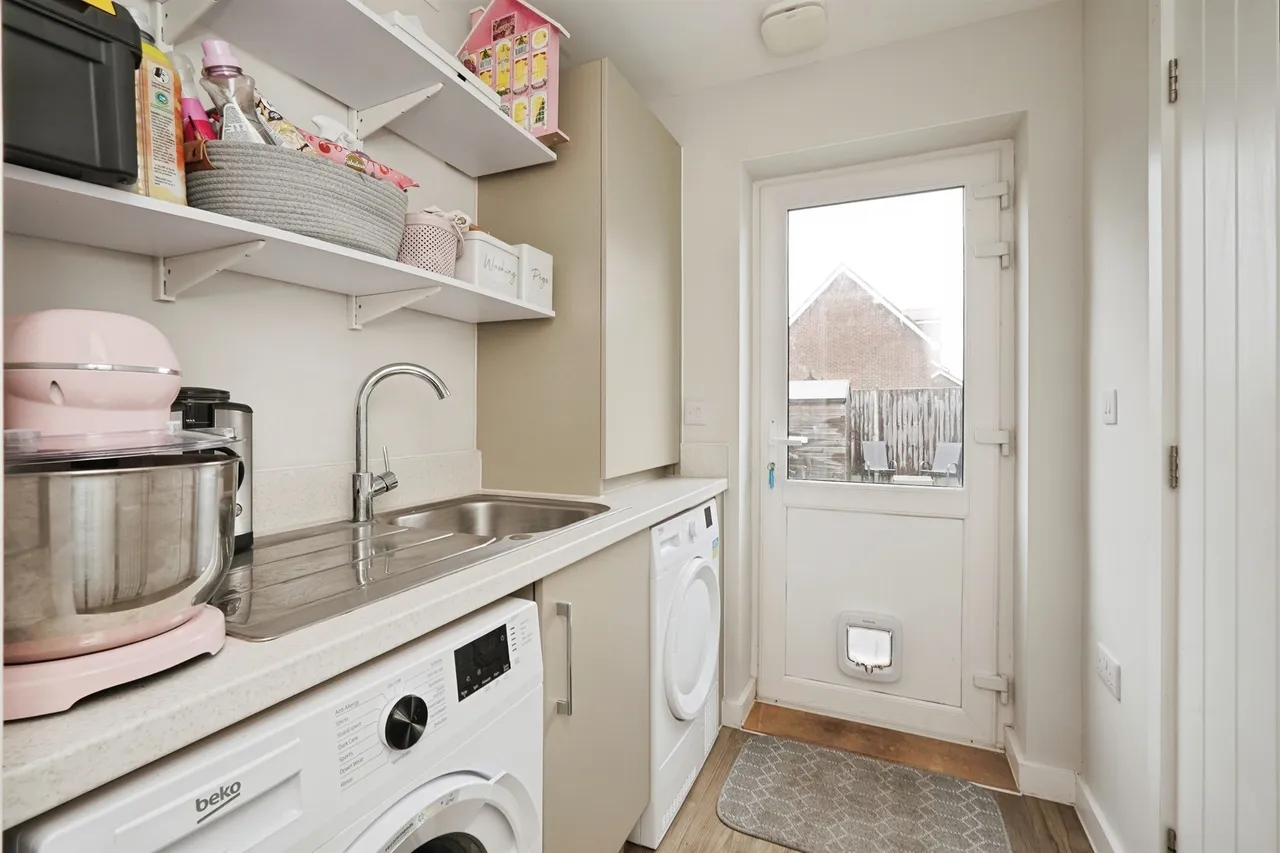 Augustine Drive, Finberry, Ashford, photo 4