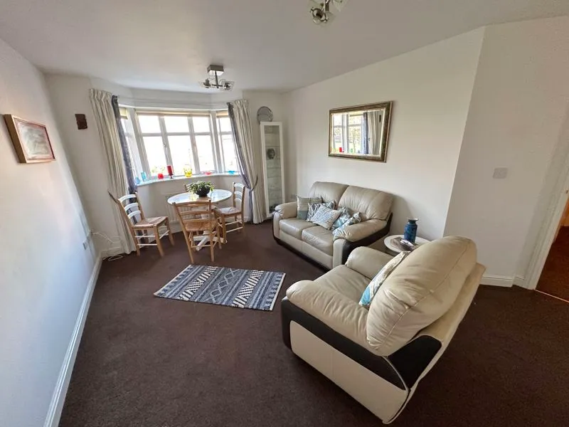 Hew Watt Close, Orsett Village, RM16, photo 4