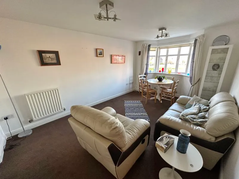 Hew Watt Close, Orsett Village, RM16, photo 3