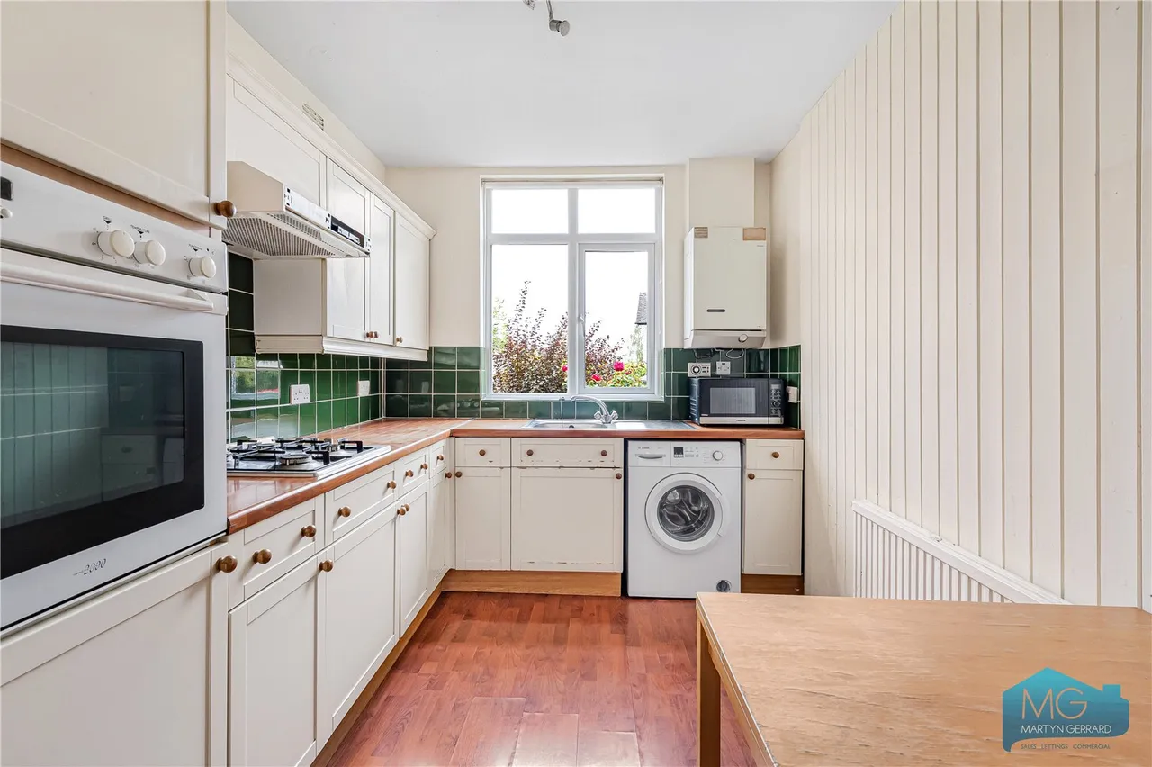 Fortis Green, East Finchley, N2, photo 10