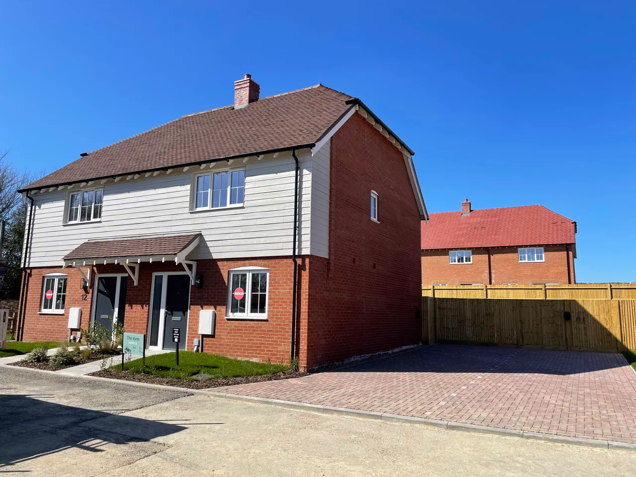 2 bed house to rent, Brook Place, Cranbrook, TN17