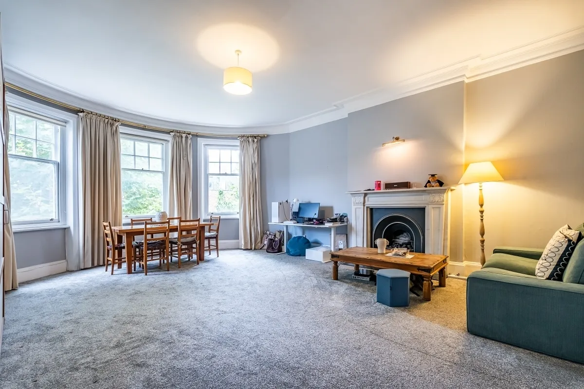 1 bed flat to rent — 7-9 Sloane Court West London SW3