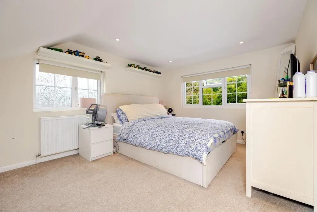 Slines Oak Road, Woldingham, photo 18