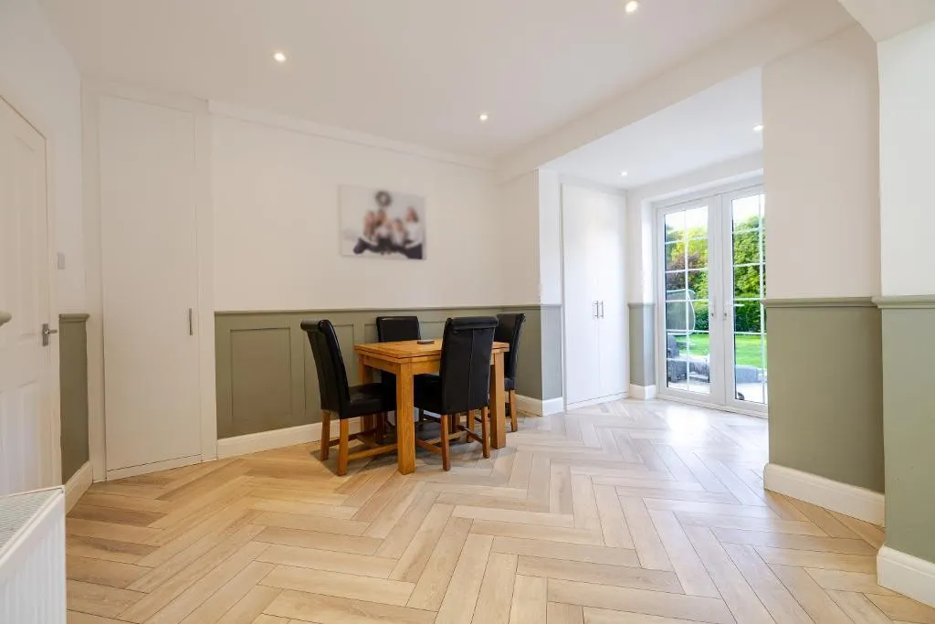 Slines Oak Road, Woldingham, photo 11